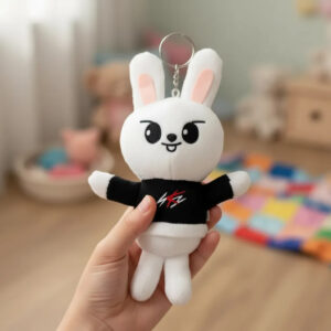 llavero straykids bunny 10 cm