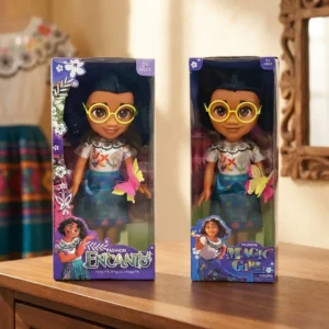 MUÑECA ENCANTO PEQUEÑO
