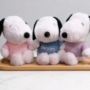 SNOOPY ROPA PELUDO 23CM