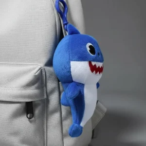 LLAVERO PELUCHE BABY SHARK AZUL. 10 CM
